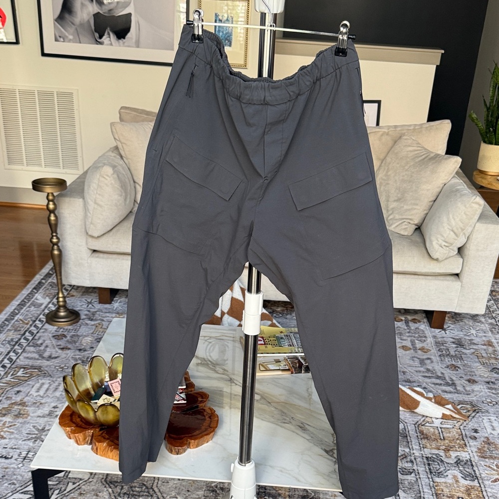 Lululemon Lab Cargo pants - grey